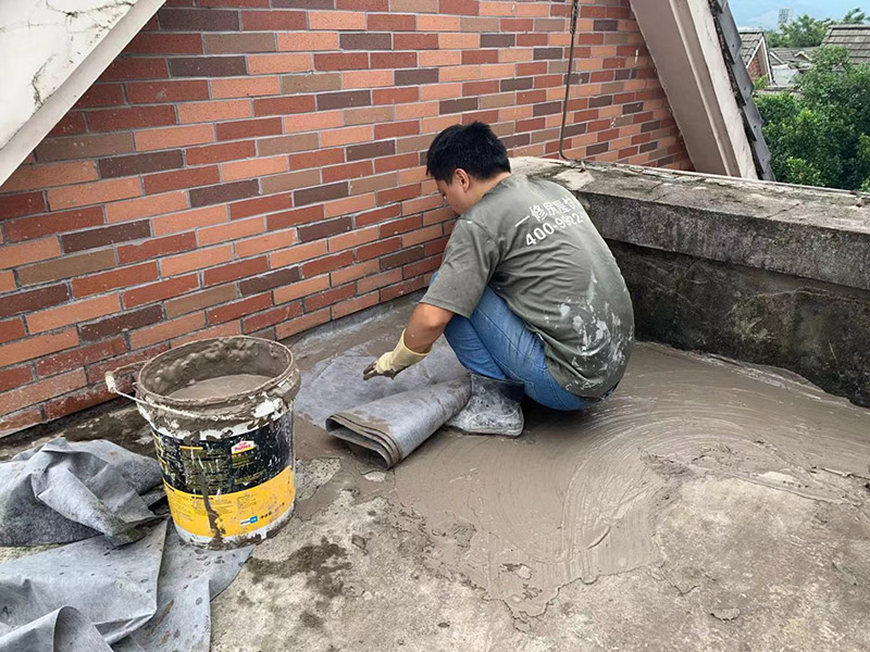 上海房屋漏水維修-上海屋面防水補漏-上海屋頂漏雨處理